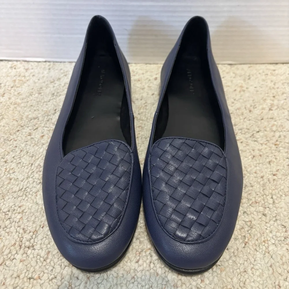 Aerosoles Women's Brielle Loafer Flats Size 10 M Navy Blue Woven Top Comfort - Picture 2 of 8